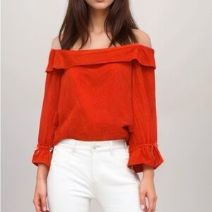Banana republic orange flowy chiffon off shoulder boho top ❤️